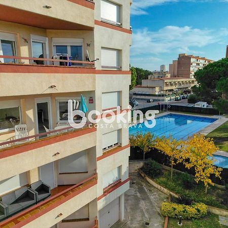 Vall De Ribes Apartament Per 4 Persones Amb Piscina Comunitaria, A Prop De Port D'Aro 普拉加德阿罗 外观 照片
